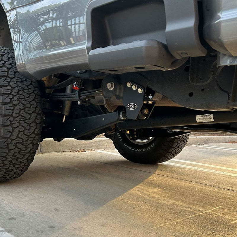 S&B Suspension -Torxz Traction Bar Kit, 2017+ F350/F450 DRW