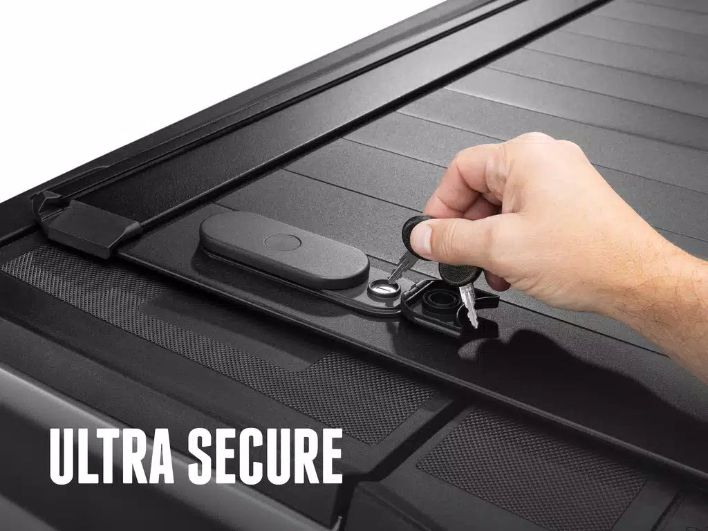 RealTruck RetraxPro FRC-4000 EZ-OFF Full Bed Access Manual Retractable Tonneau Cover w/ T-Slot Rails 5'8" Bed