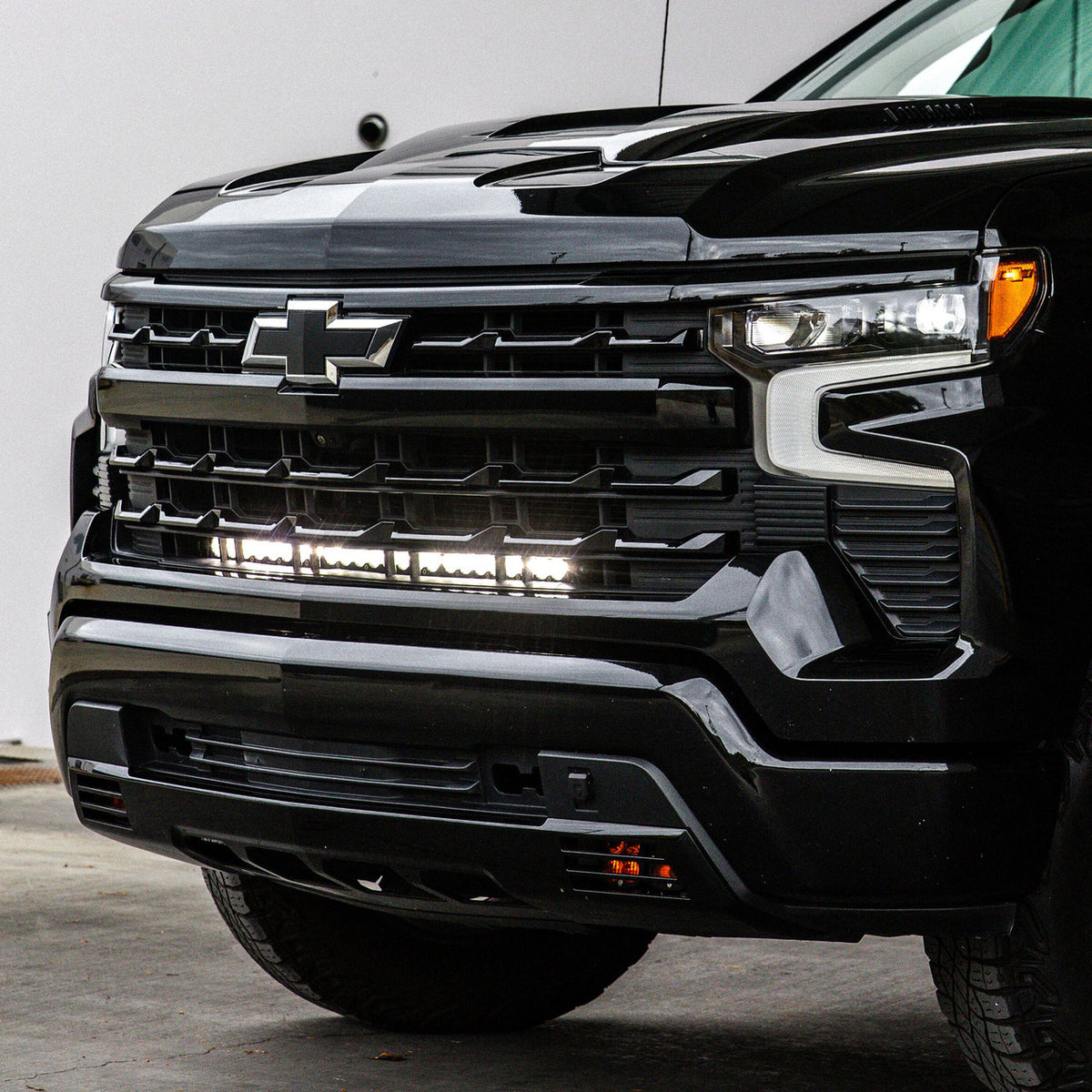 S8 30” Behind-the-Grille LED Light Bar Kit - 2022-2026 Chevrolet Silverado 1500 (CLEAR)