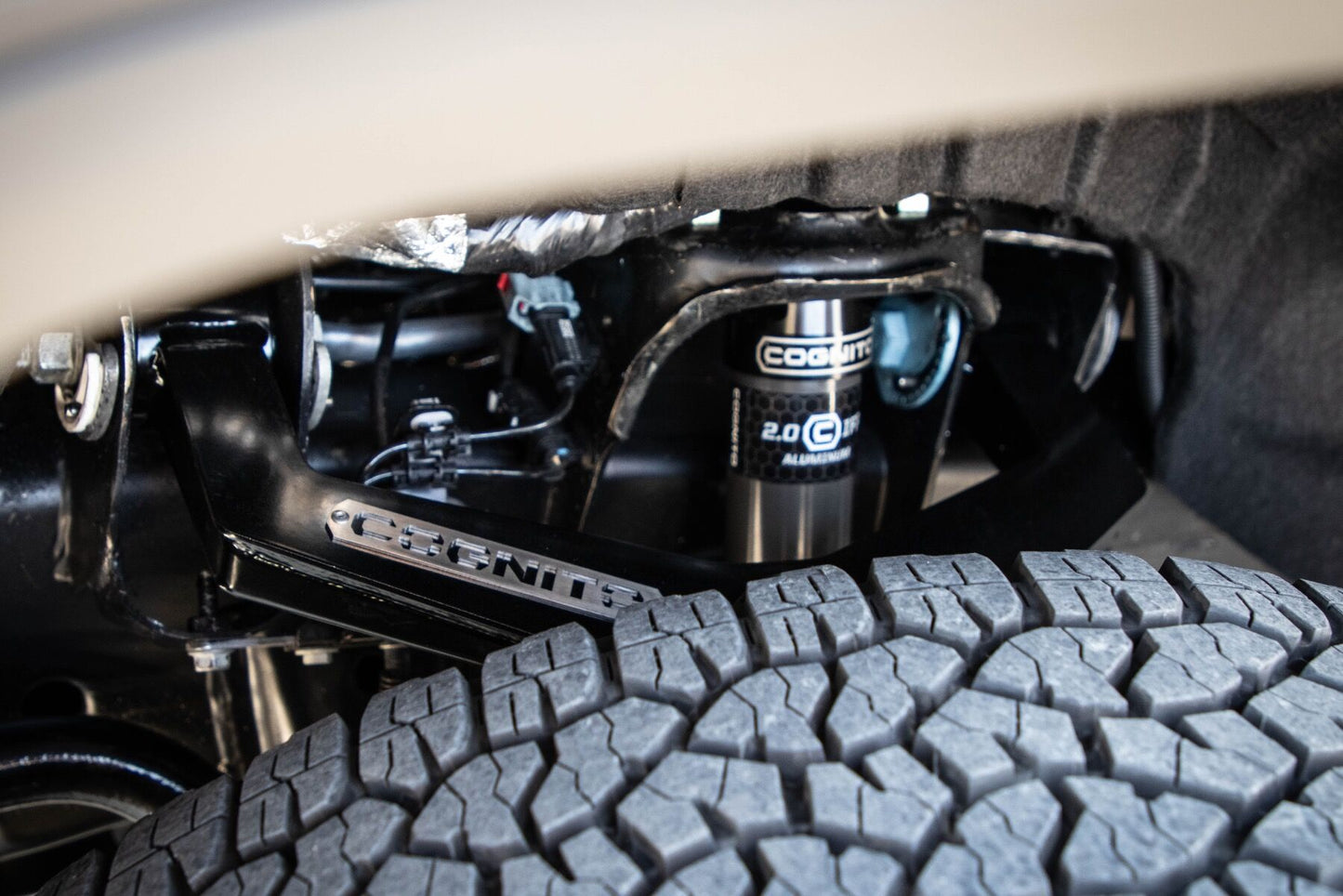 Cognito 3-inch Performance Leveling kit with 2.0 IFP shocks for 20-25 Silverado/Sierra 2500/3500 2WD/4WD