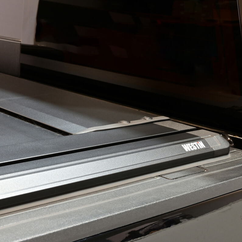 WESTiN Power Retractable Tonneau Cover